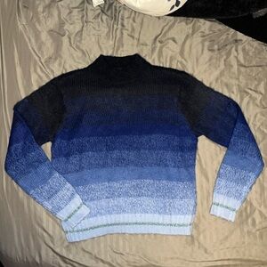 LAST CHANCE American Eagle color block fuzzy sweater